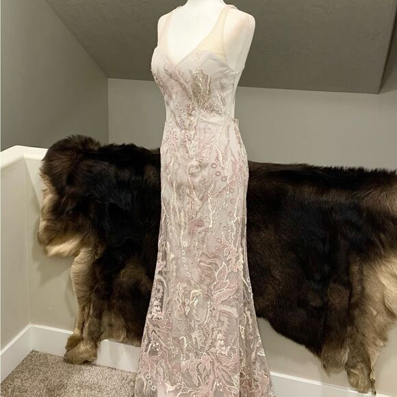 Stunning Custom Embroidered & Sequined Floral Lace Sexy Back Fishtail Gown - Picture 7 of 14